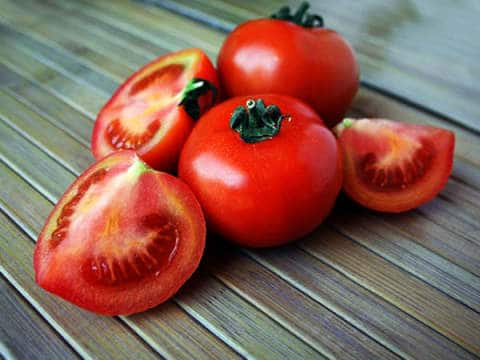 Do you also eat more tomatoes? You may know these diseases