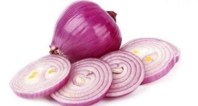 Applying a piece of onion will be of great benefit, know about it